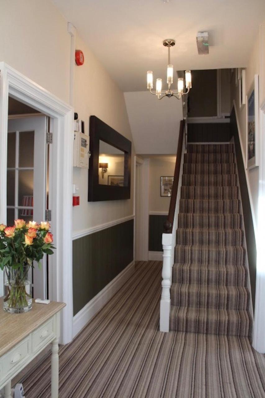 Camelot Guest House Falmouth Exterior foto